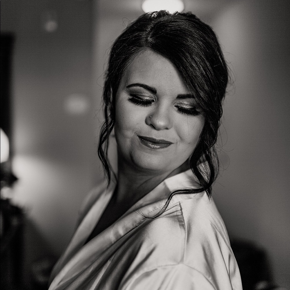 Meet your Posher, Jenay